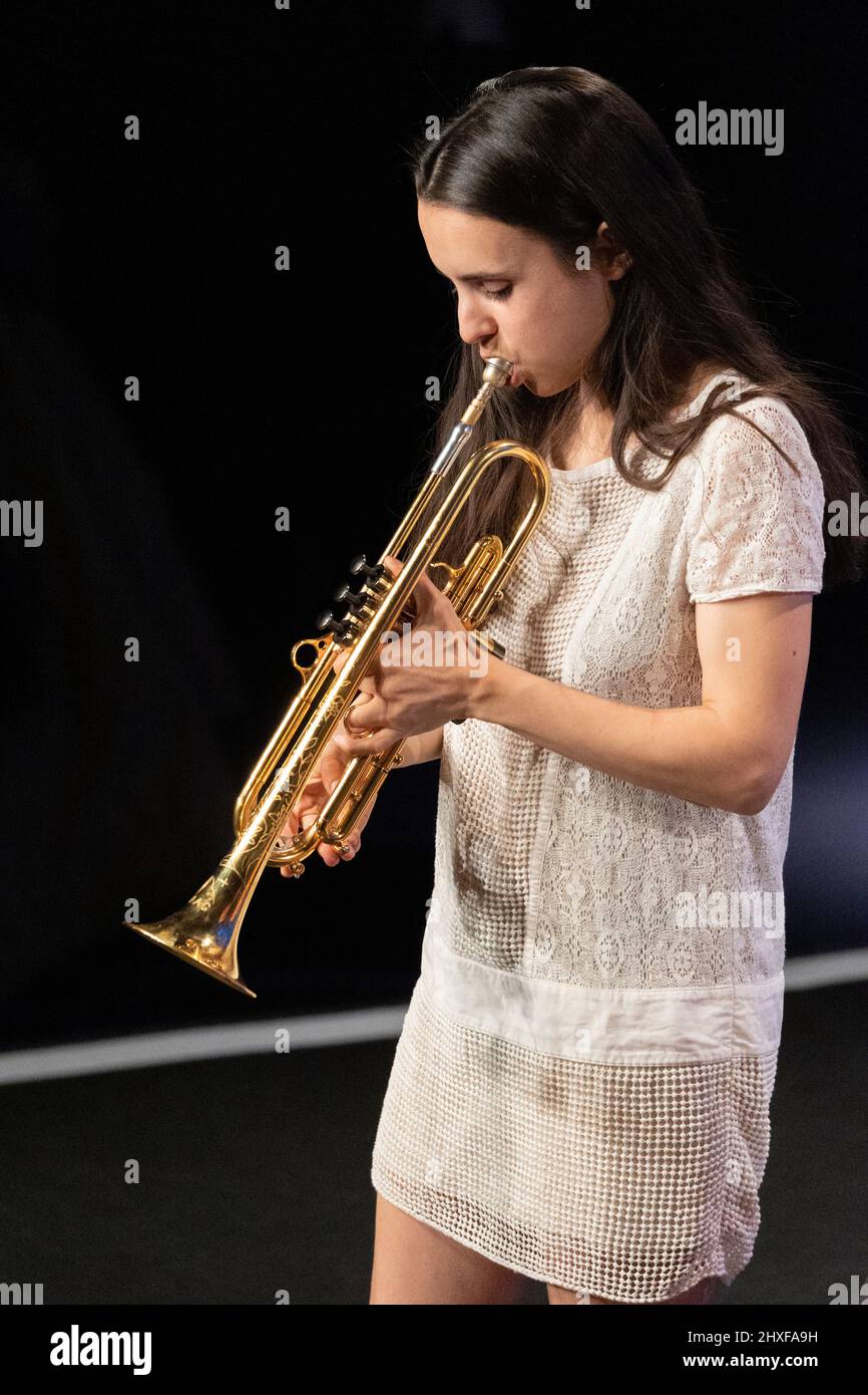 Milán ITALIA 12 Marzo 2022 Andrea Motis y su banda en vivo en el Blue Note Club © Andrea