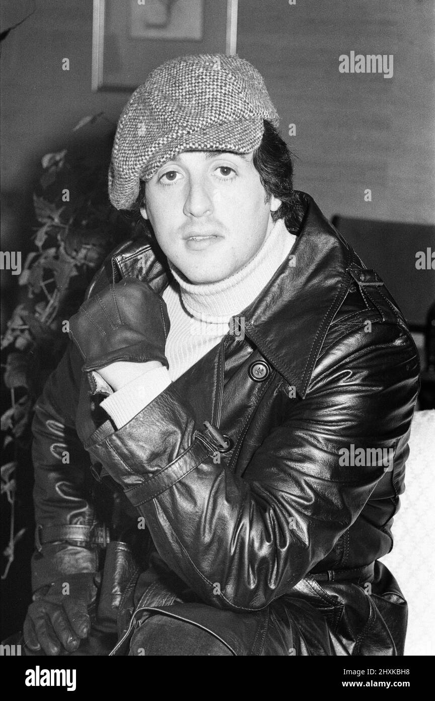 Sylvester Stallone, actor y escritor estadounidense en Londres para  promover la nueva película Rocky, ambas escritas y protagonizadas por él en  el papel principal del boxeador Rocky Balboa, fotografiado el martes 25th
