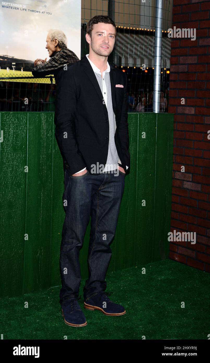 Justin Timberlake asiste al estreno de 'Trouble with the Curve' en Los Angeles. Foto de stock