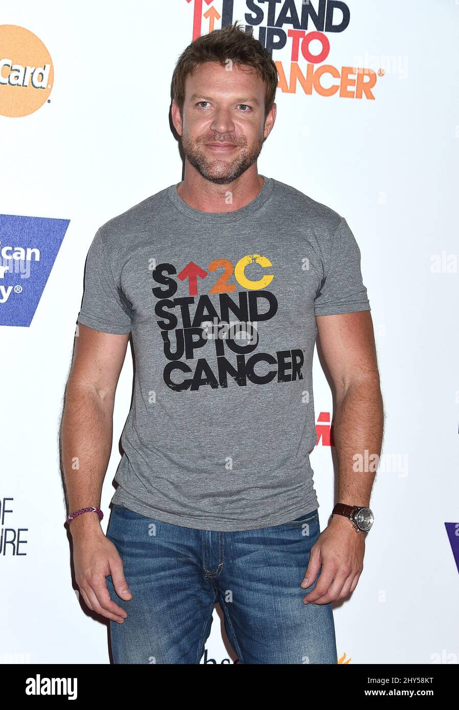 Matt Passmore Asistiéndose a Stand Up to Cancer Cuarto Evento Bienal de Recaudación de Fondos realizado en el Dolby Theatre, Hollywood Foto de stock