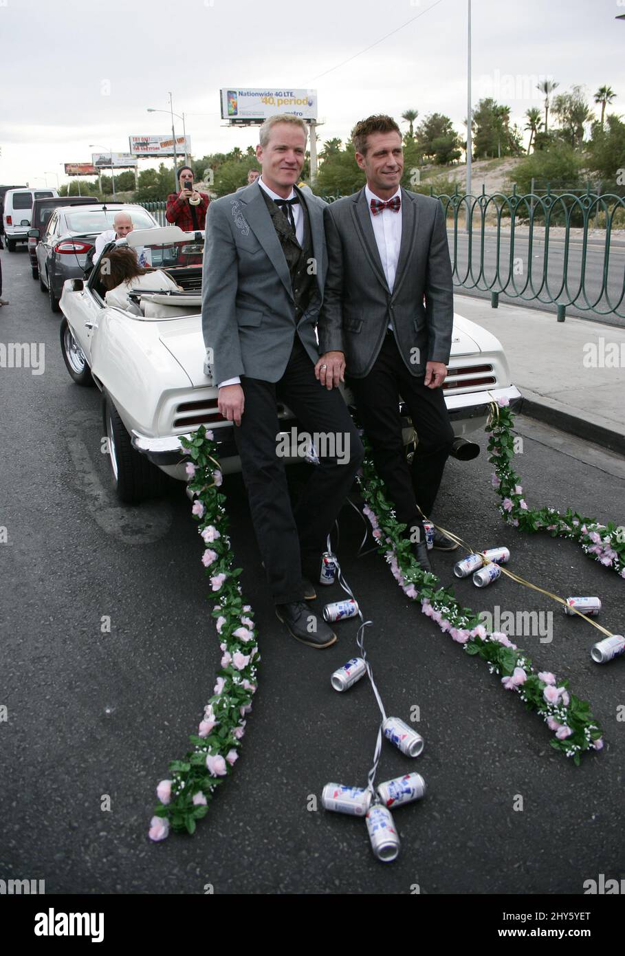 foro clon Algún día Dan Mathews, Jack Ryan en la boda gay de Dan Mathews de PETA y Jack Ryan,  Las Vegas Fotografía de stock - Alamy