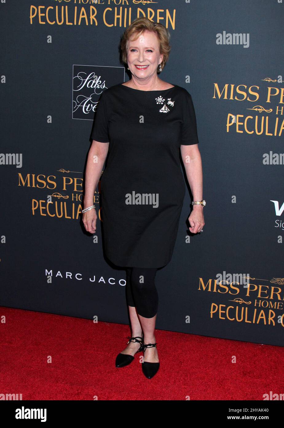 Eve Plumb asiste al estreno de Miss Peregrine's Home for Peculiar Children, en Nueva York. Foto de stock
