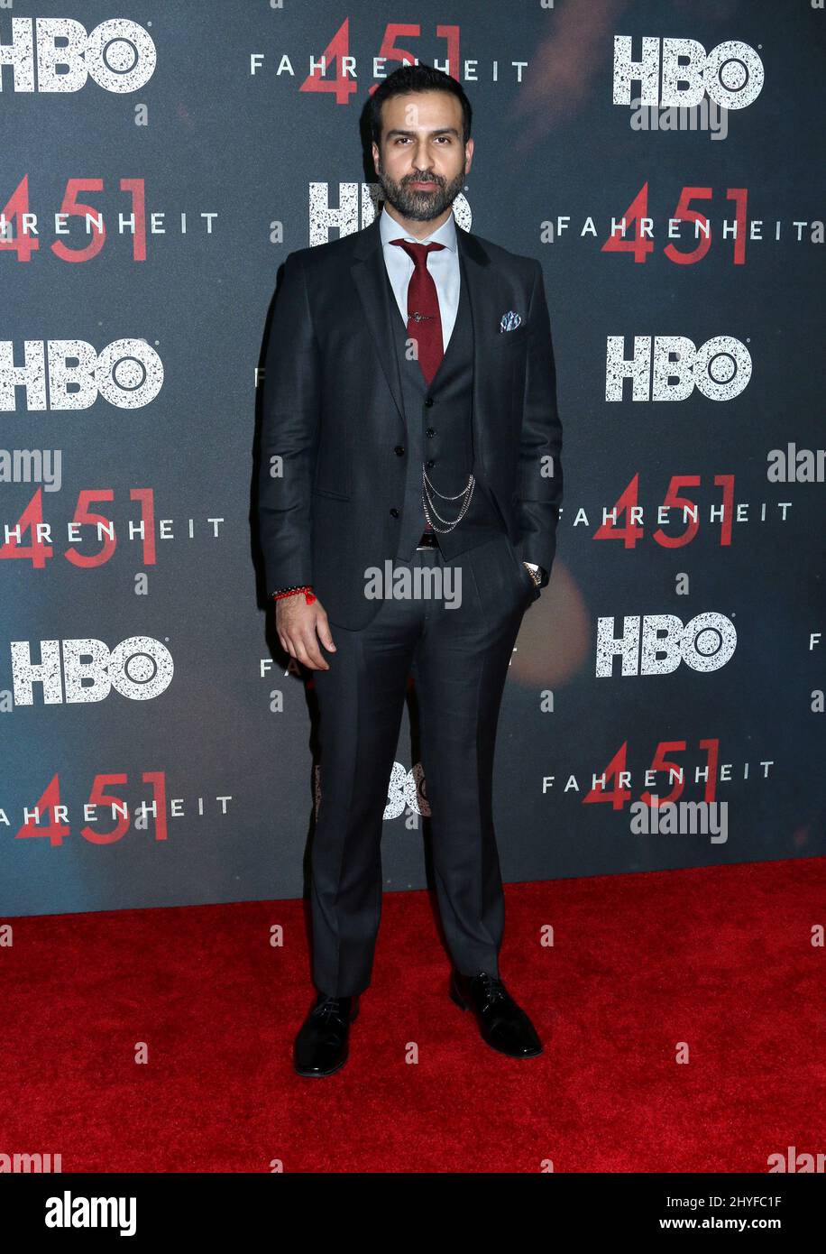Saad Sadiq asiste al estreno de Fahrenheit 451 realizado en el NYU Skirball Center el 8 de mayo de 2018. Foto de stock
