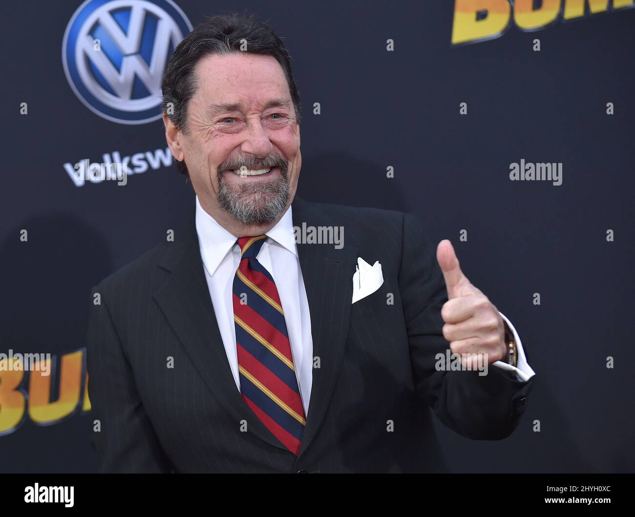 Peter Cullen Llegando al estreno mundial de Bumblebee celebrado en el