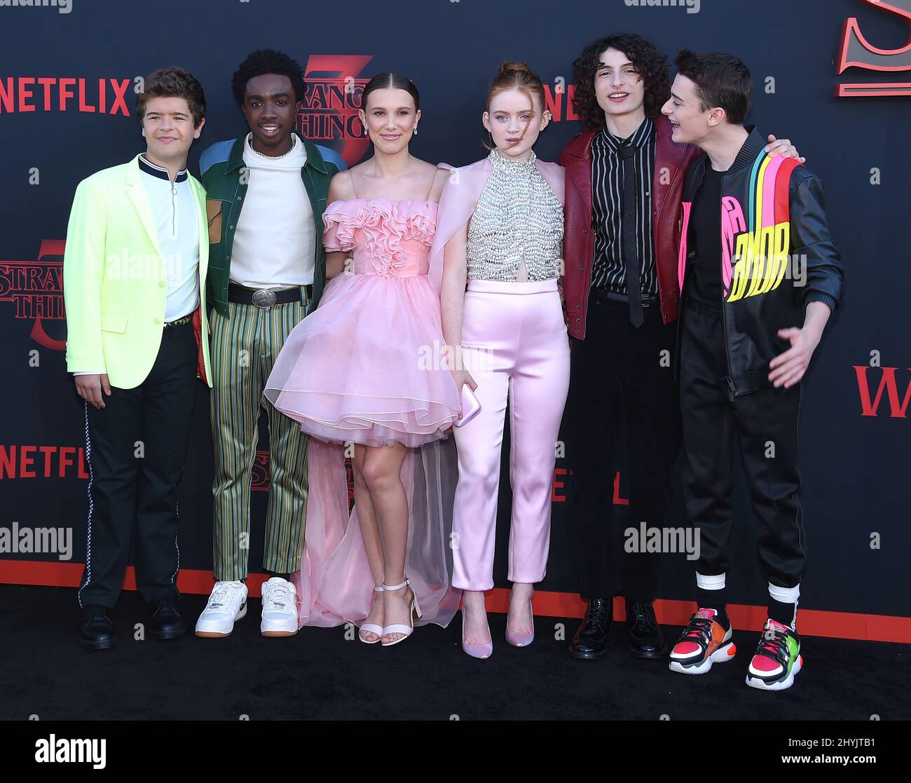 Gaten Matarazzo, Caleb McLaughlin, Millie Bobby Brown, Sadie Sink, Finn Wolfhard y Noah Schnapp