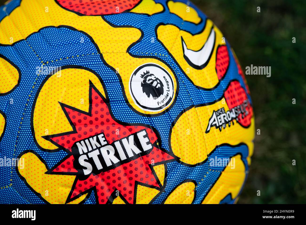 Nike Strike Premier League Football 2021/22 Foto de stock