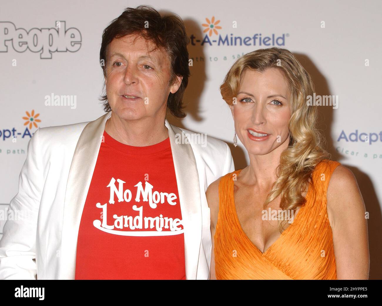 Paul McCartney y Heather Mills McCartney asisten a la Quinta Gala Anual de Adopte-A-Minefield en el Beverly Hilton Hotel. Foto: Prensa del Reino Unido Foto de stock