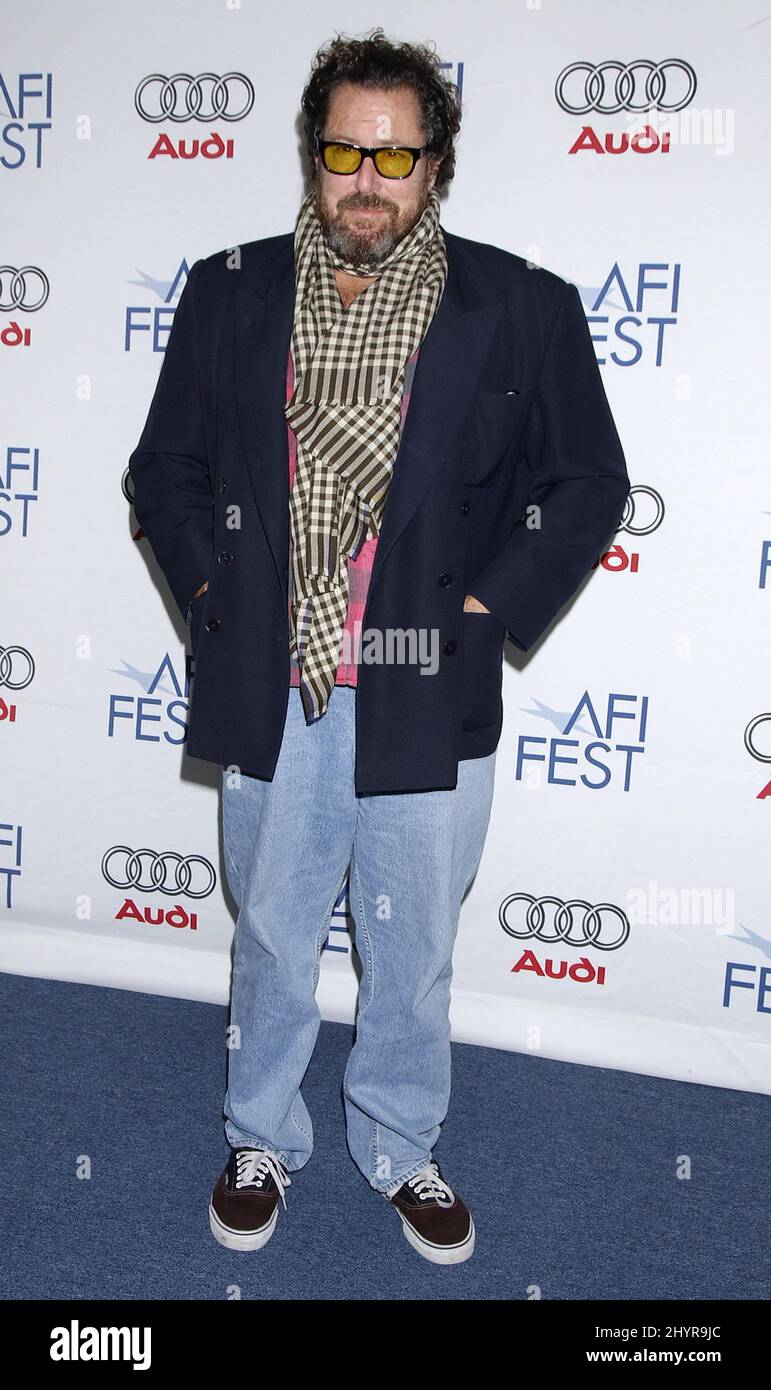 Julian Schnabel asiste a la 'Diving Bell and the Butterfly' AFI Fest Screening celebrada en AFI Fest Rooftop Village en Hollywood. Foto de stock