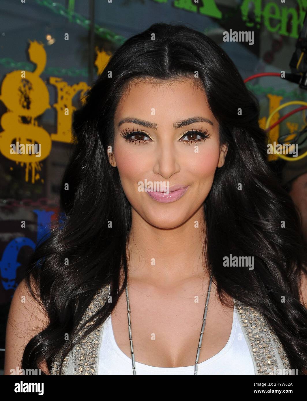 Kim Kardashian en el lanzamiento de su nuevo DVD de la aptitud en Kitson en  Los Ángeles Fotografía de stock - Alamy