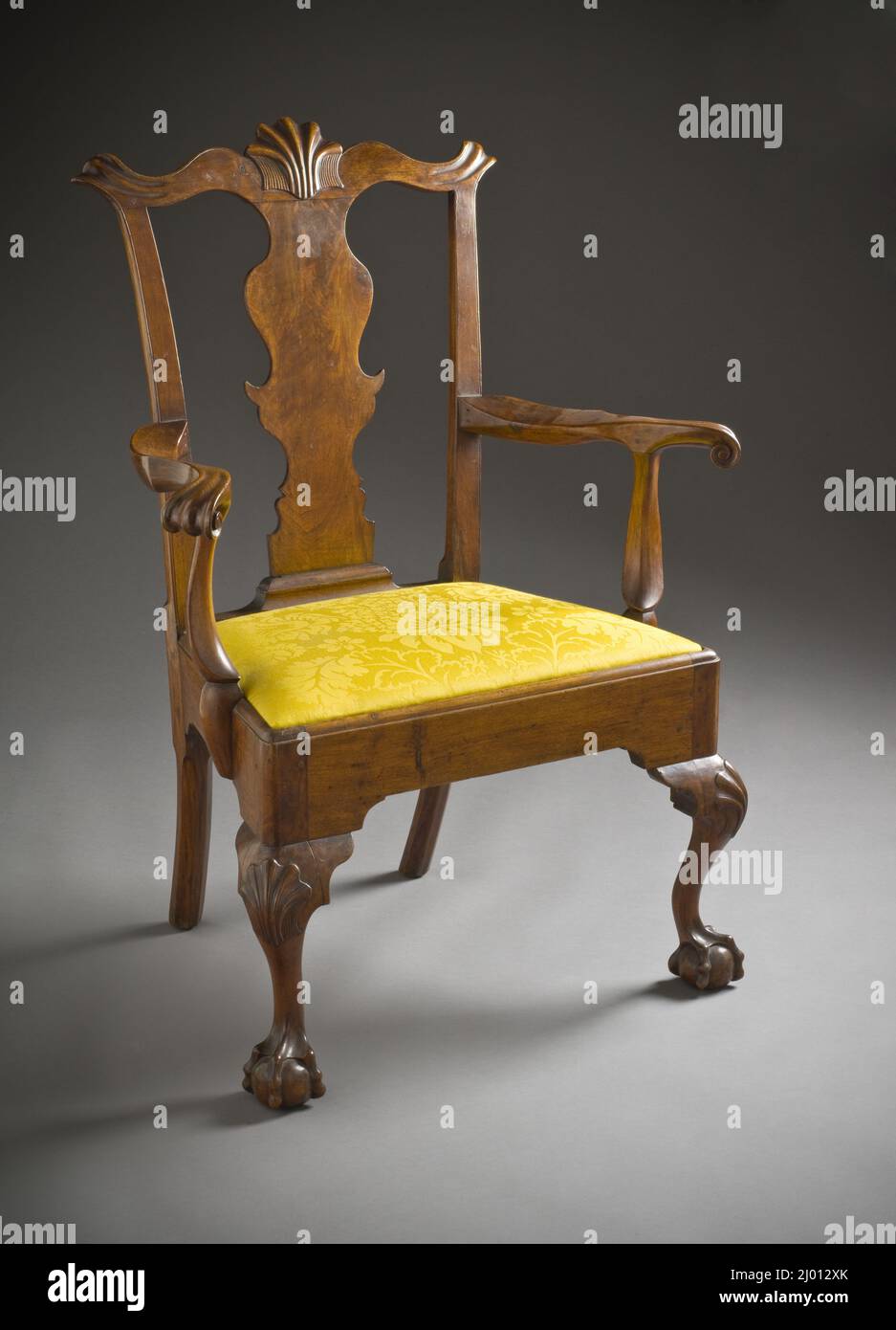 Sillón. Estados Unidos, Pennsylvania, Philadelphia, 1750-1775. Muebles; Muebles. Caoba, pino y tapicería reemplazada Foto de stock
