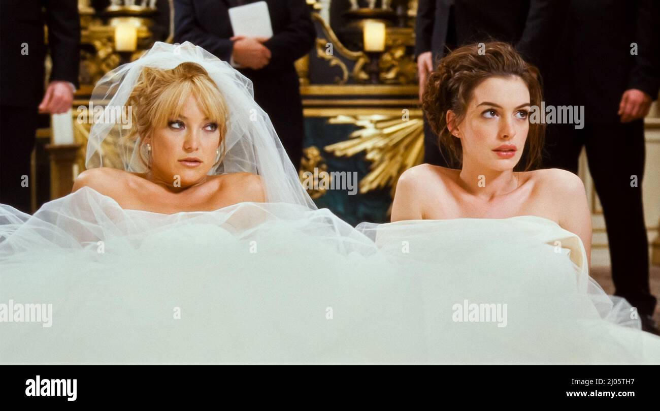 . Anne Hathaway y Kate Hudson en una escena de la (C)Twentieth Century Fox película : Bride Wars (2009) Trazado: Dos mejores amigos se convierten en rivales cuando programan sus respectivas bodas . Anne Hathaway y Kate Hudson en una escena de la (C)Twentieth Century Fox película : Bride Wars (2009) Trazado: Dos mejores amigos se convierten en rivales cuando programan sus respectivas bodas