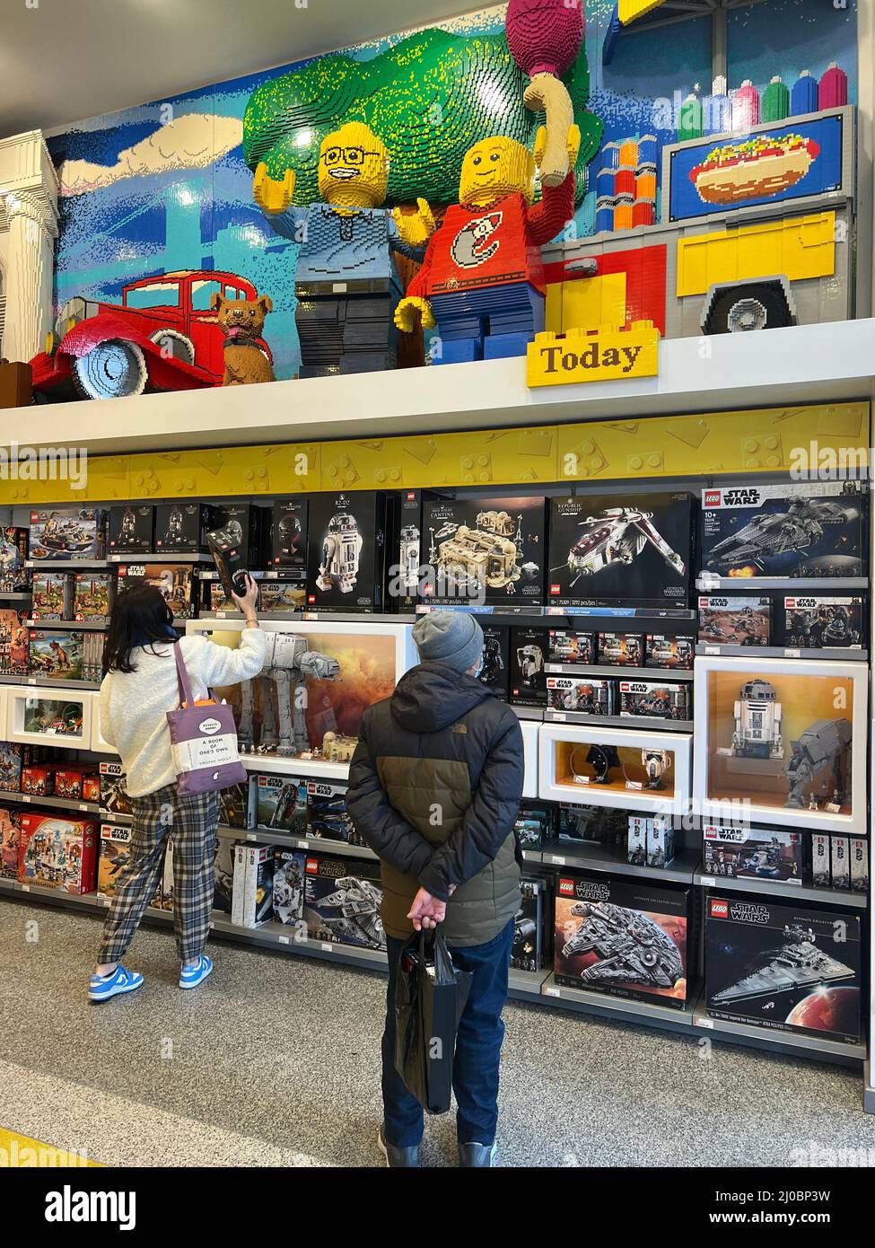 Todo LEGO Store en el Rockefeller Center en el centro de Manhattan en la  ciudad de Nueva York Fotografía de stock - Alamy