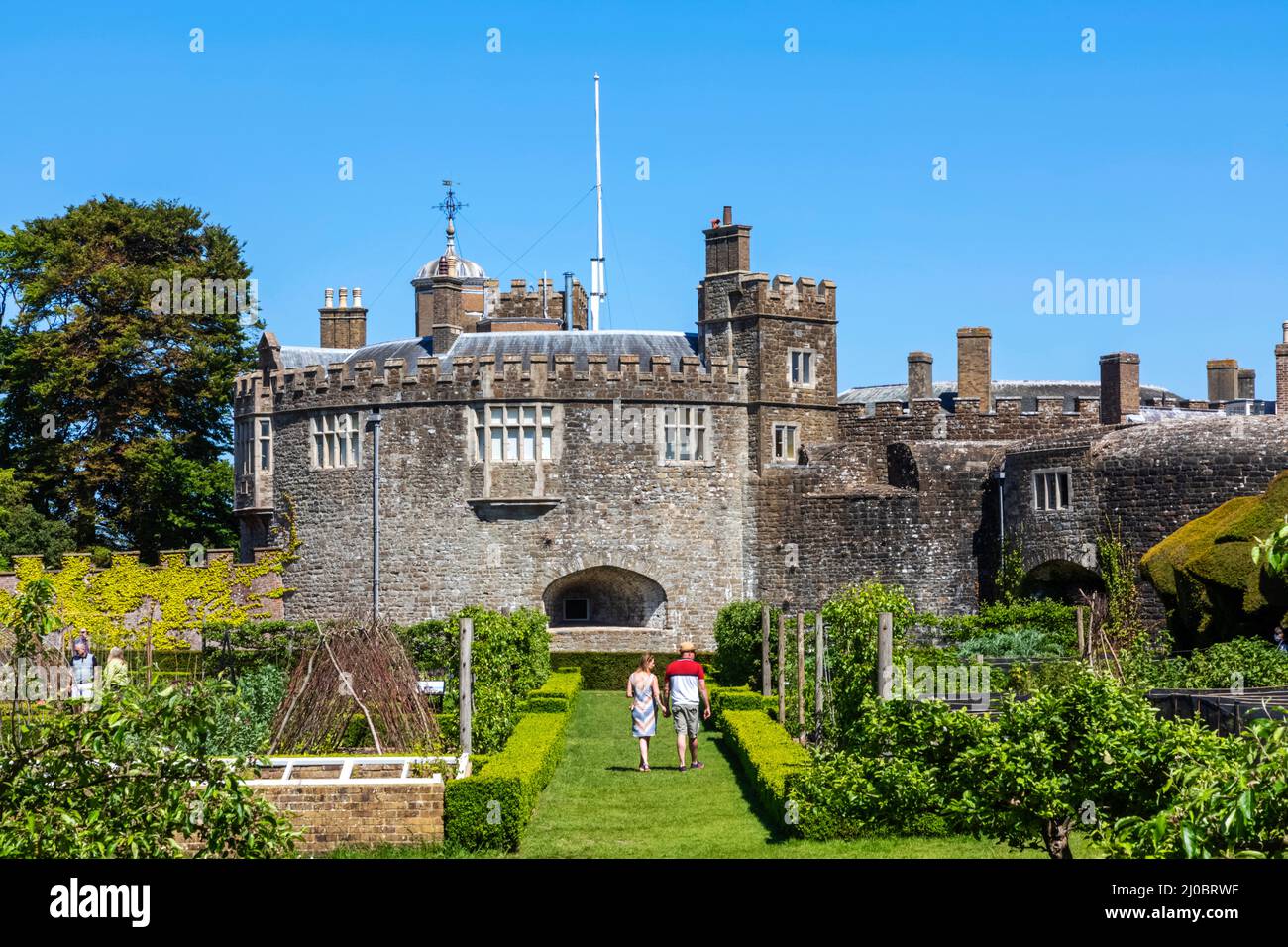 Inglaterra, Kent, Walmer, el castillo de Walmer, el jardín de la cocina Foto de stock