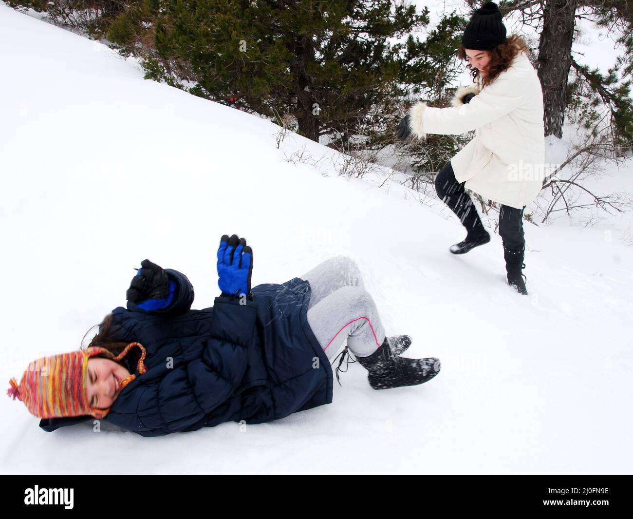 Juegos de nieve fotografías e imágenes de alta resolución - Alamy