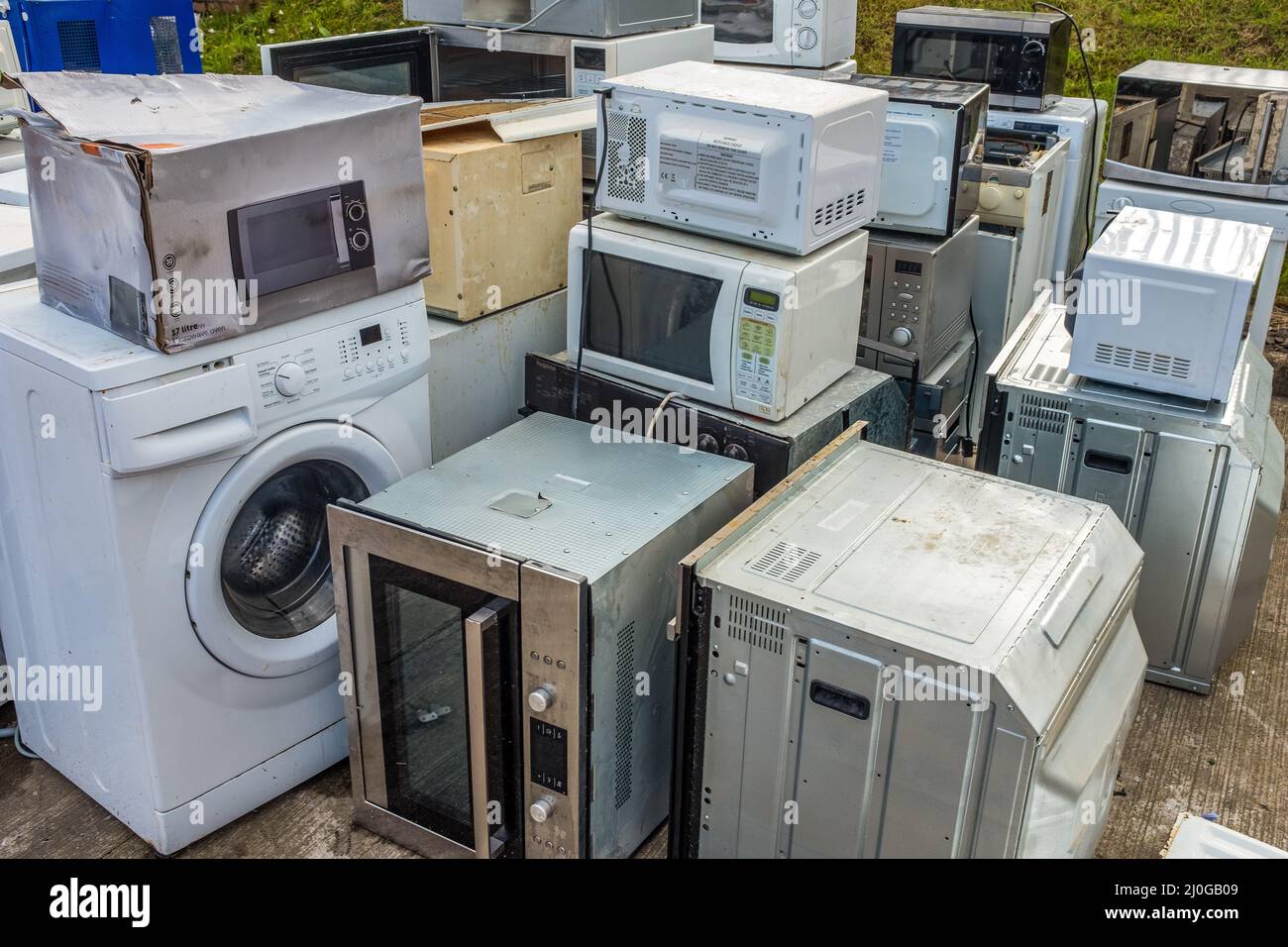 Electrodomésticos en un Centro de Reciclaje Foto de stock