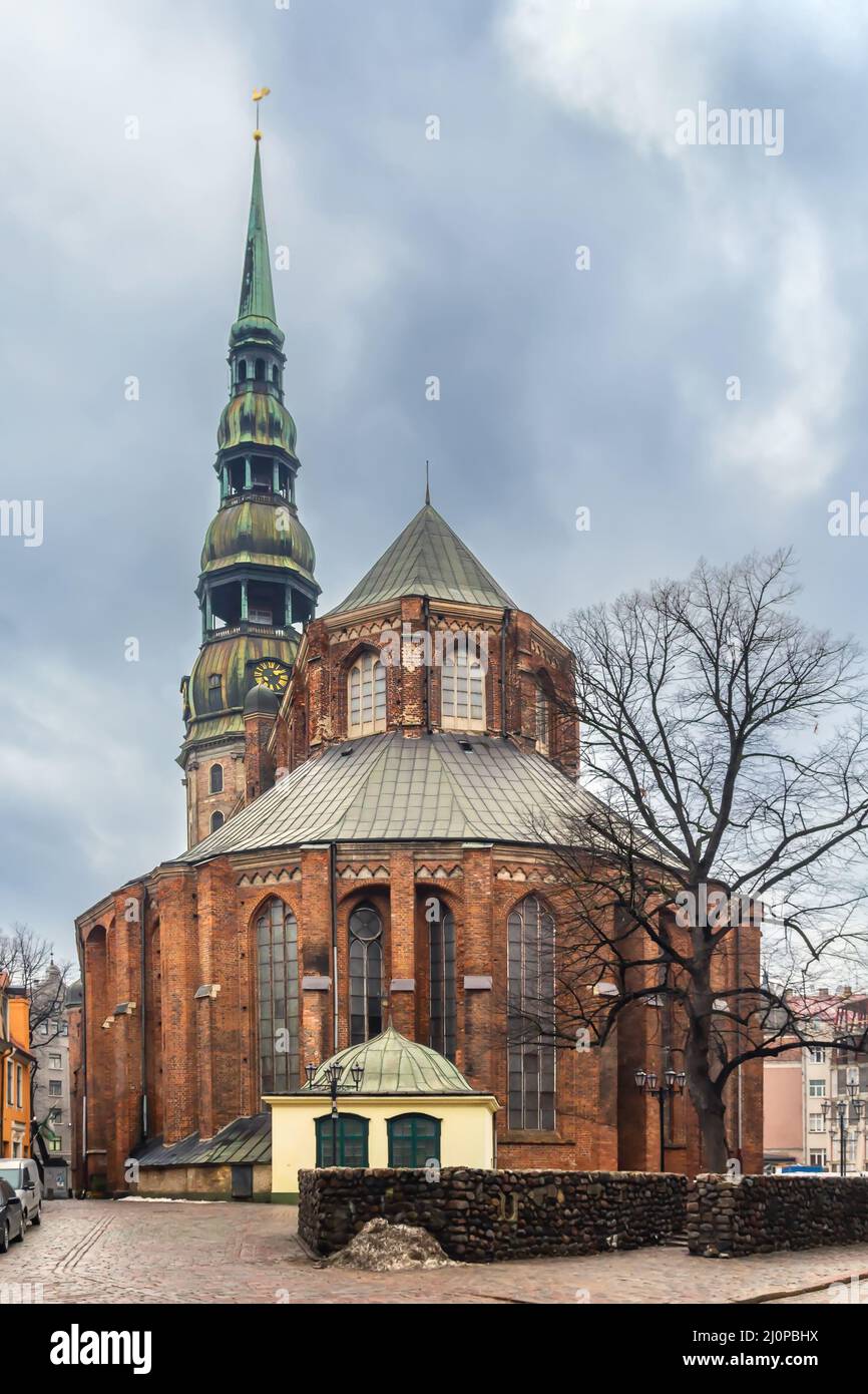 Iglesia de San Pedro, Riga, Letonia Foto de stock