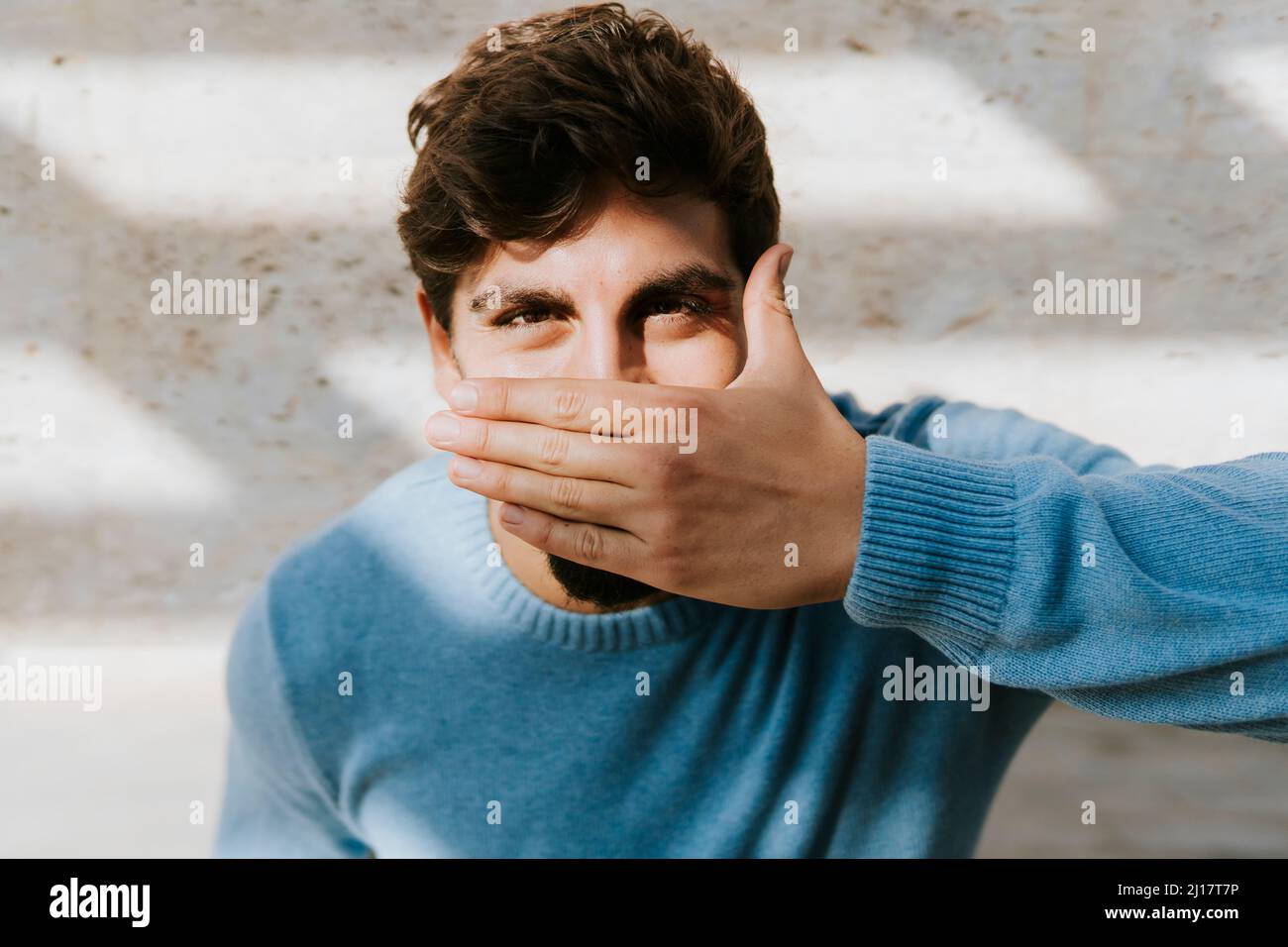 Mano loca fotografías e imágenes de alta resolución - Alamy