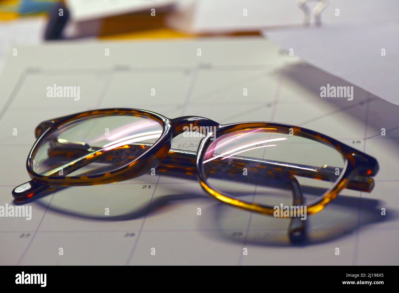 Gafas o gafas para corregir problemas ópticos. Foto de stock