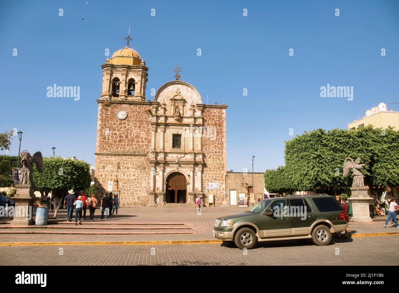 Iglesia, Centro del Tequila, Jalisco, México, catedral turística del