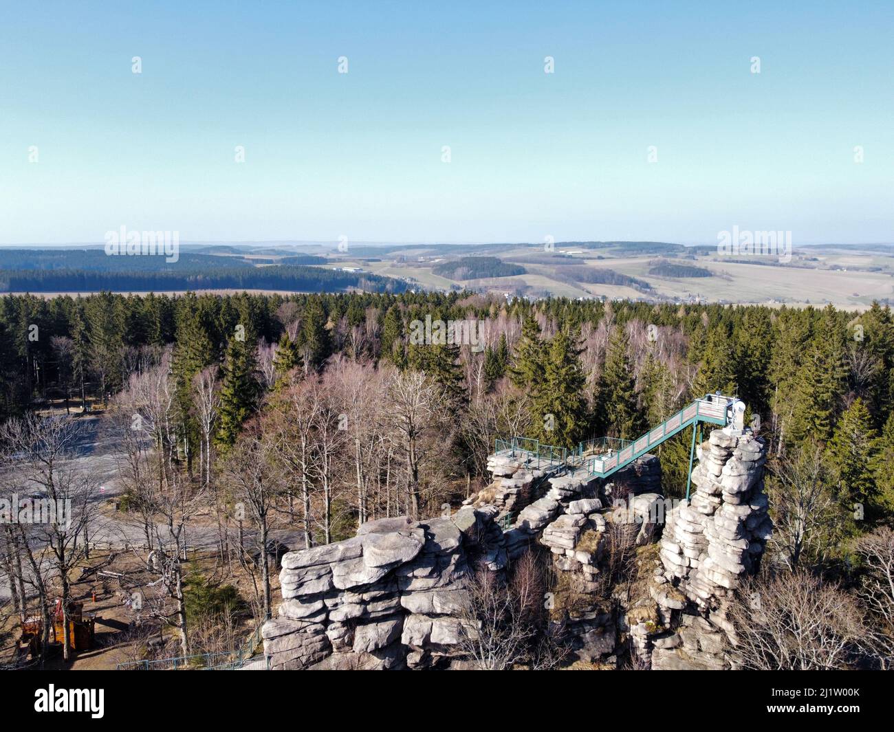 Vista sobre la Greifensteine en Sajonia Foto de stock