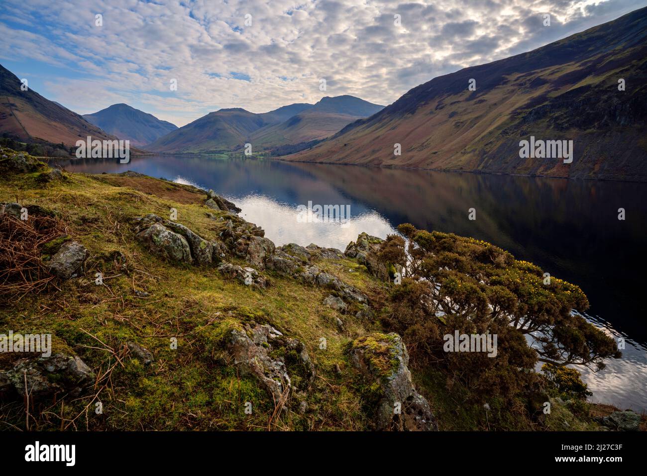 Aguas residuales en el valle de Wasdale, Lake District, Cumbria Foto de stock
