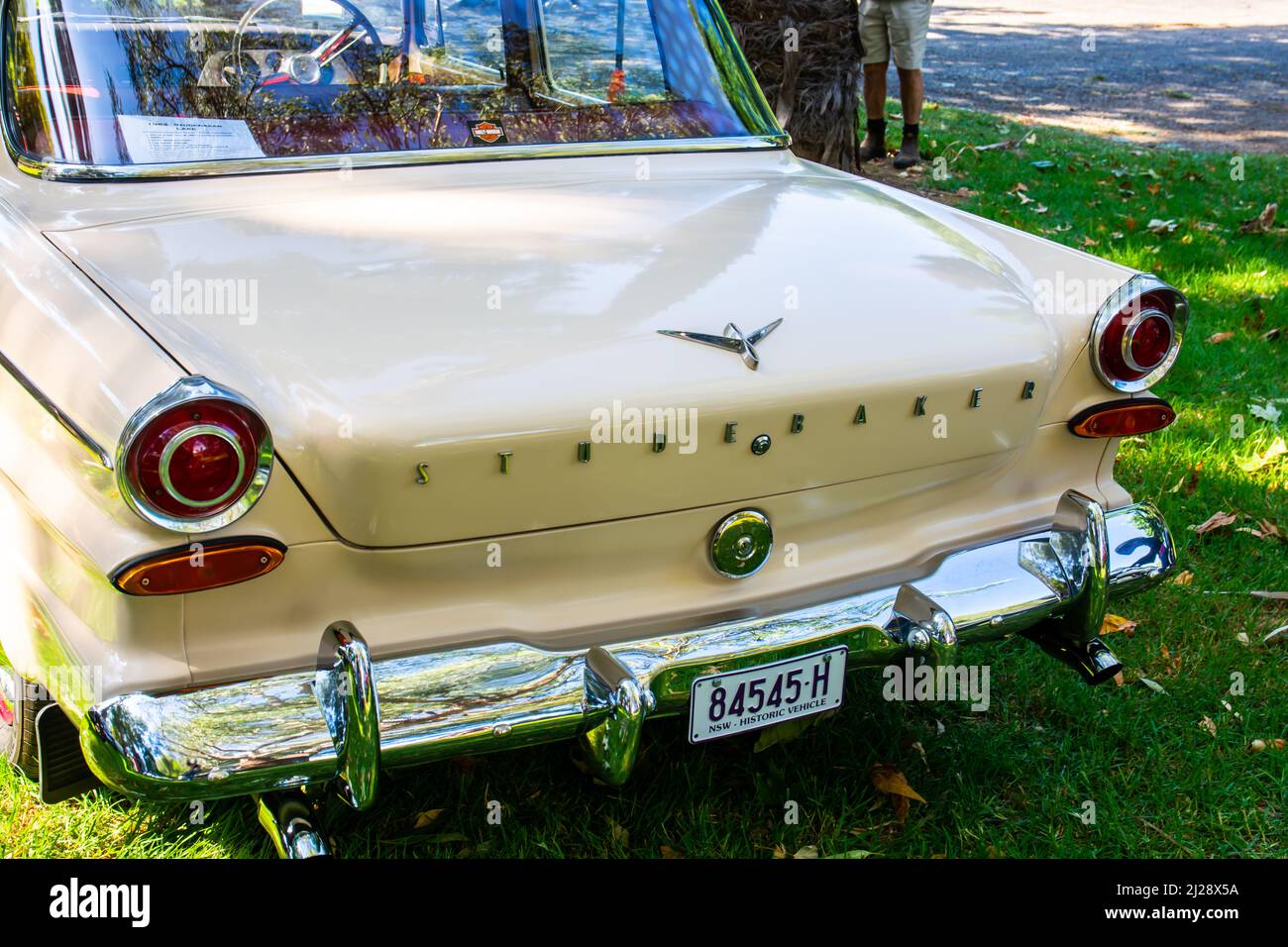 Parte trasera de un sedán Studebaker Lark V8 de 1962. Foto de stock
