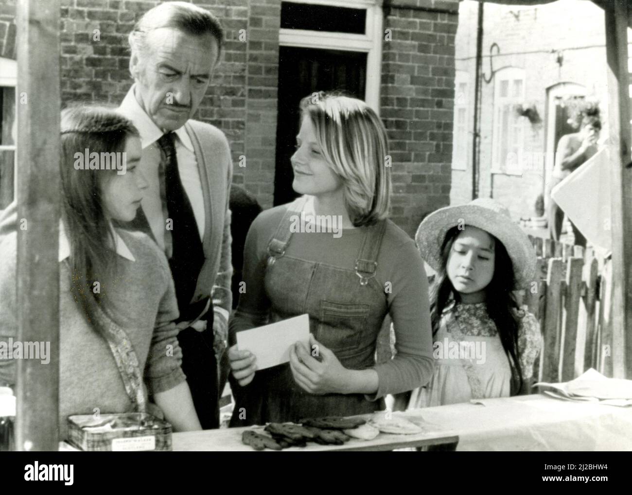 El actor británico David Niven y las actrices Verónica Quilligan, Jodie