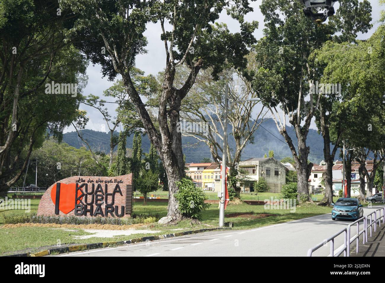 Cartel de bienvenida a Kuala Kubu Bharu, Selangor, Malasia Foto de stock