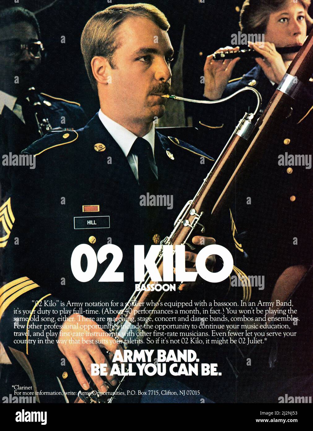 Un anuncio de página completa en una revista de música estadounidense de 1984 que anima a los músicos a unirse al Ejército de los Estados Unidos. Foto de stock