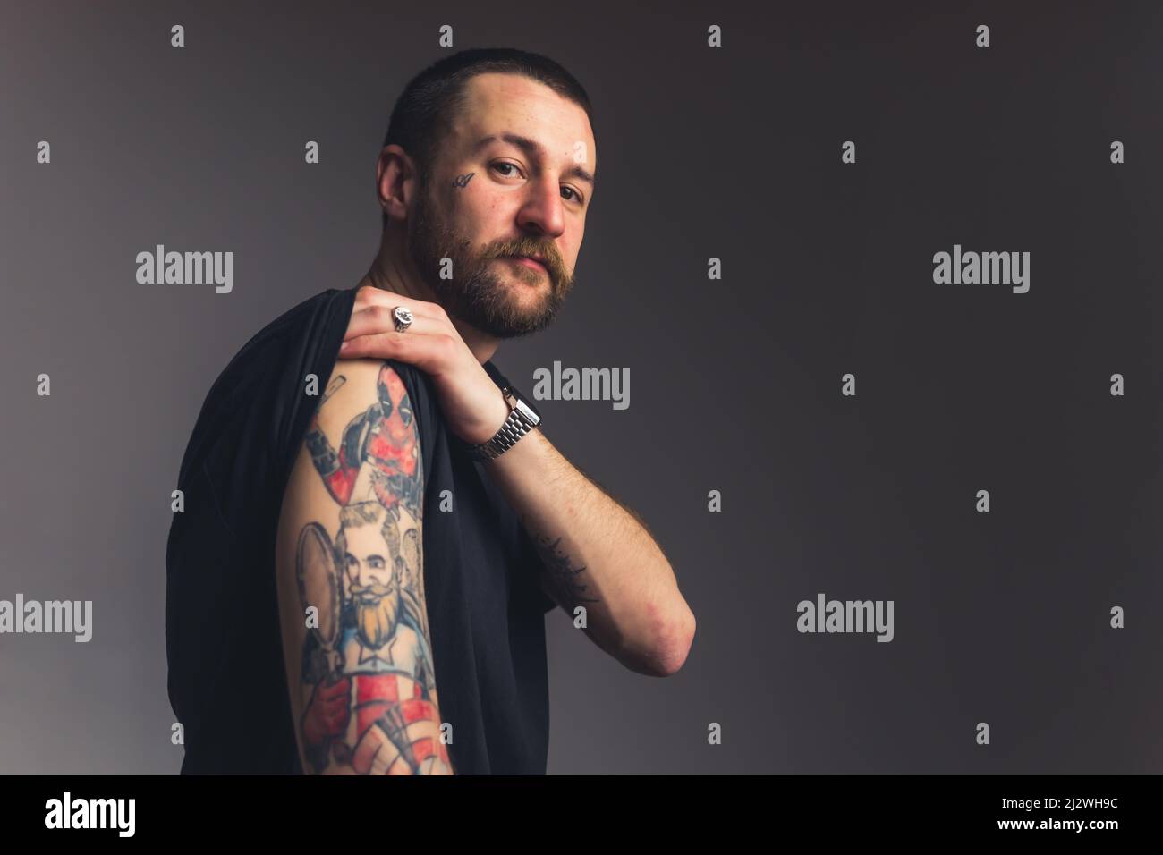 Manga de tatuajes fotografías e imágenes de alta resolución - Alamy