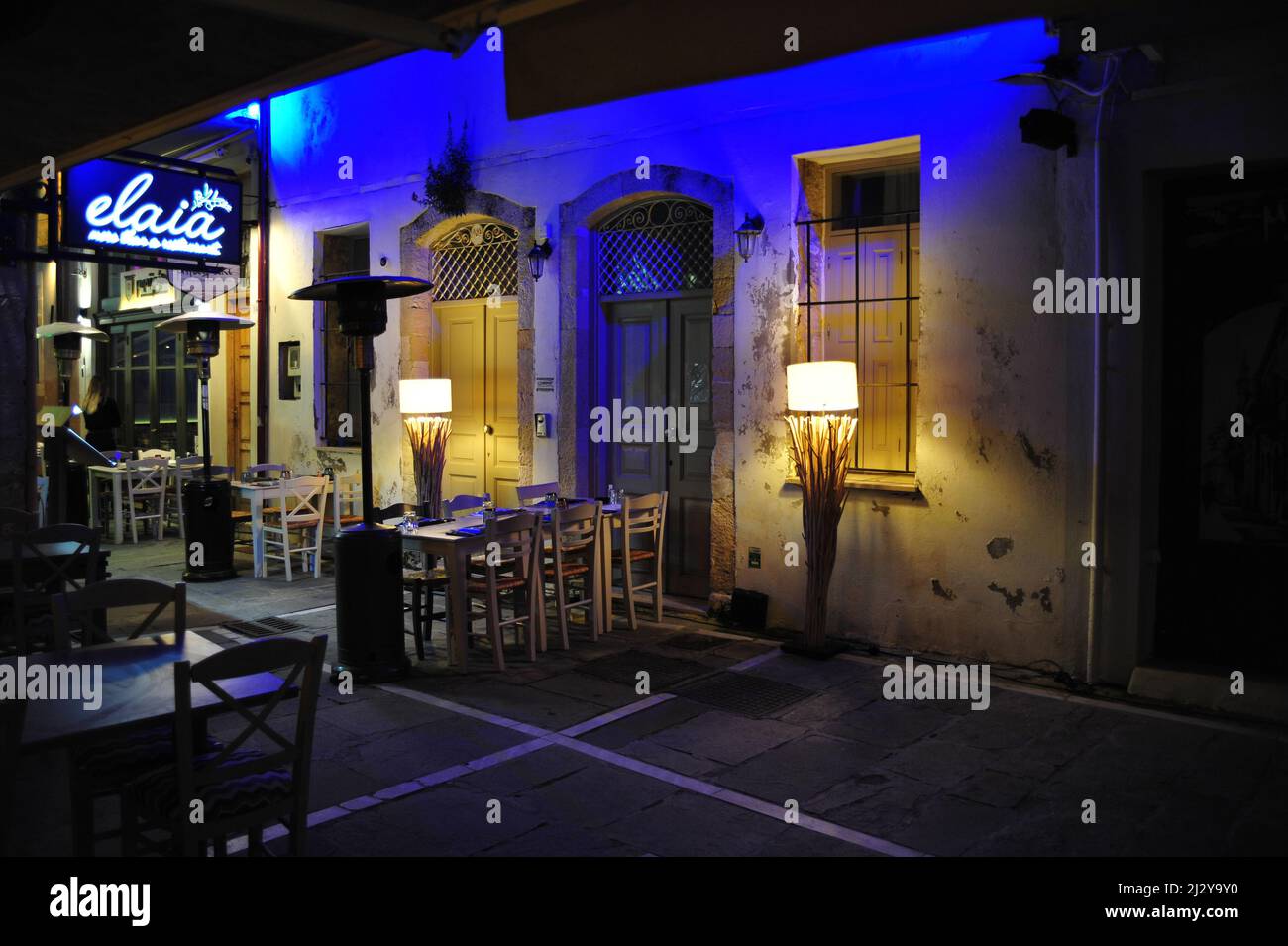 Restaurante, Casco antiguo, Rethymno, Creta, Grecia Foto de stock
