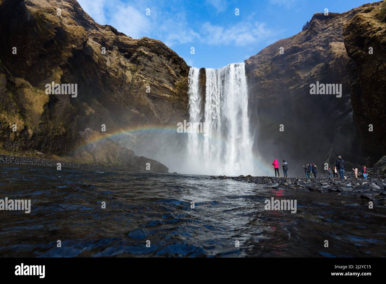 Cascada Skogafoss, sur de Islandia, Europa Foto de stock