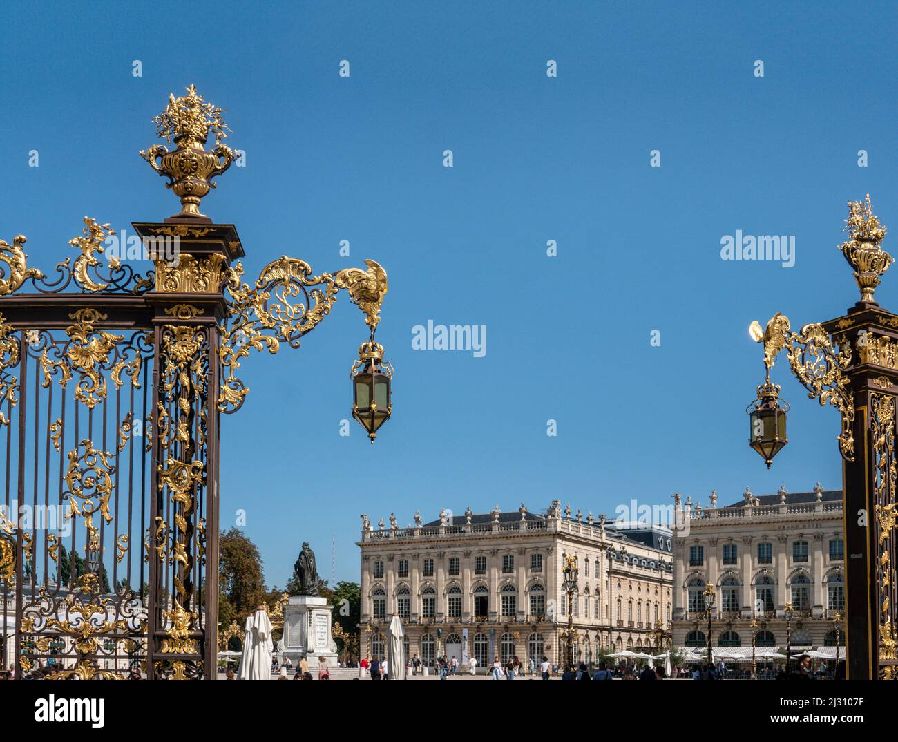 Place Stanislas, Golden Gate, Lantern, Opera House, Nancy, Lorena, Francia, Europa Foto de stock