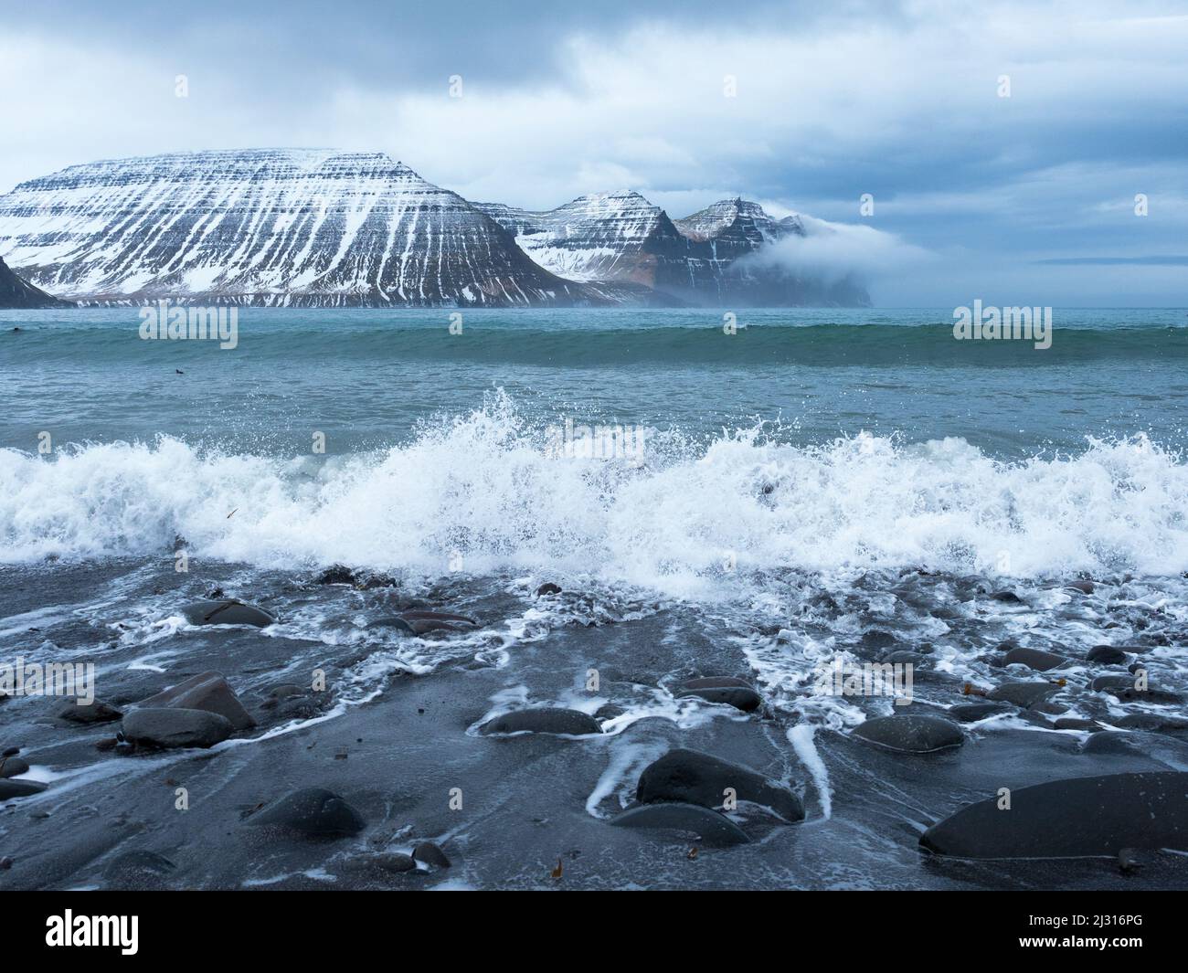 Bahía de Hornvik, Reserva de Hornstrandir, Islandia, Europa Foto de stock