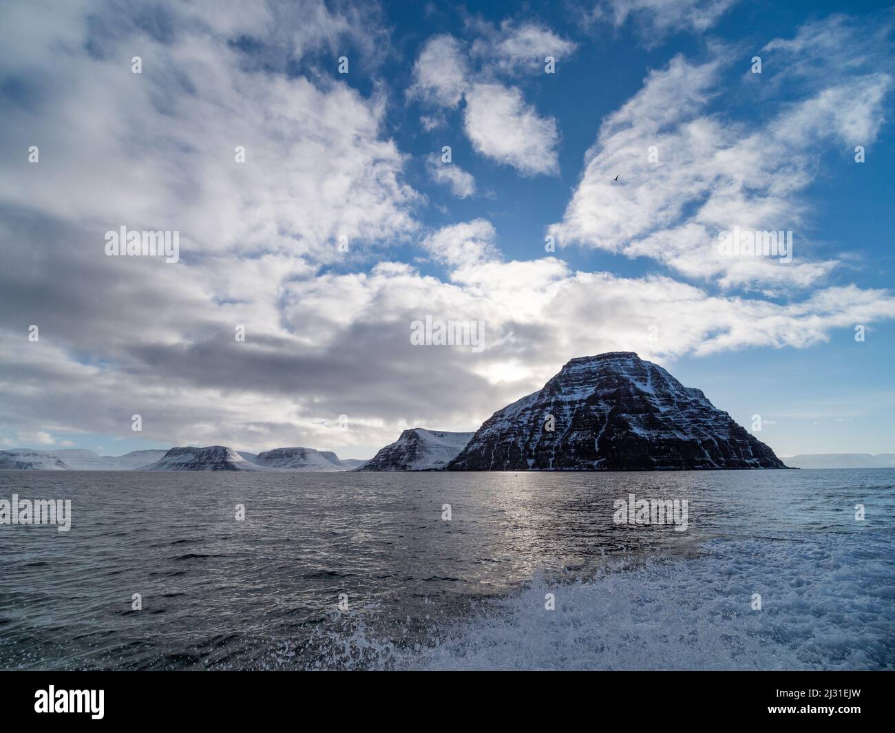 Adalvik Bay, Westfjords, Islandia, Europa Foto de stock
