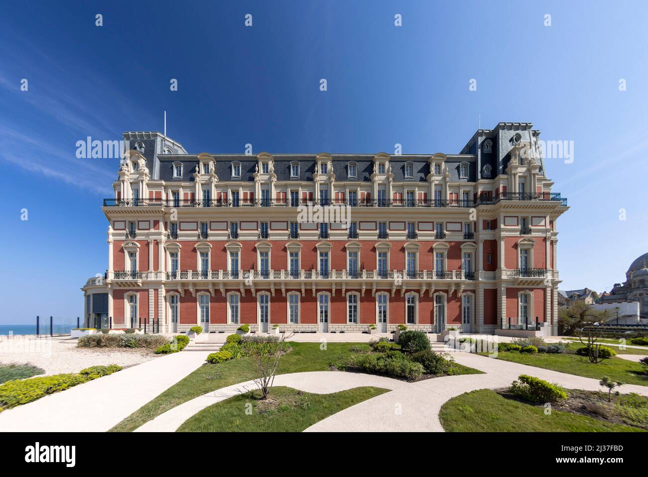 El Hôtel du Palais (originalmente la Villa Eugénie) de Biarritz (Pirineo Atlántico - Francia). Foto de stock