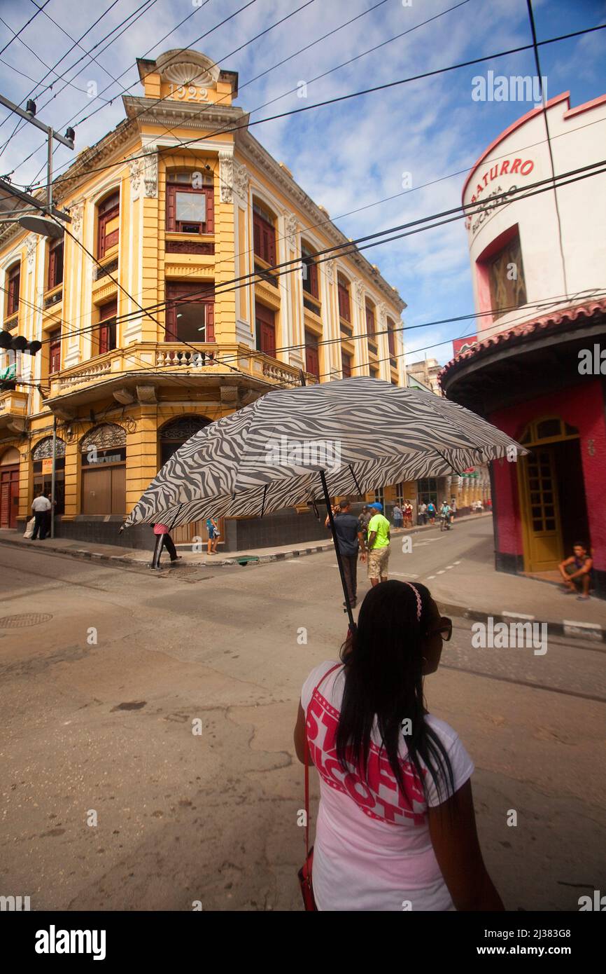 Paraguas colonial fotografías e imágenes de alta resolución - Alamy