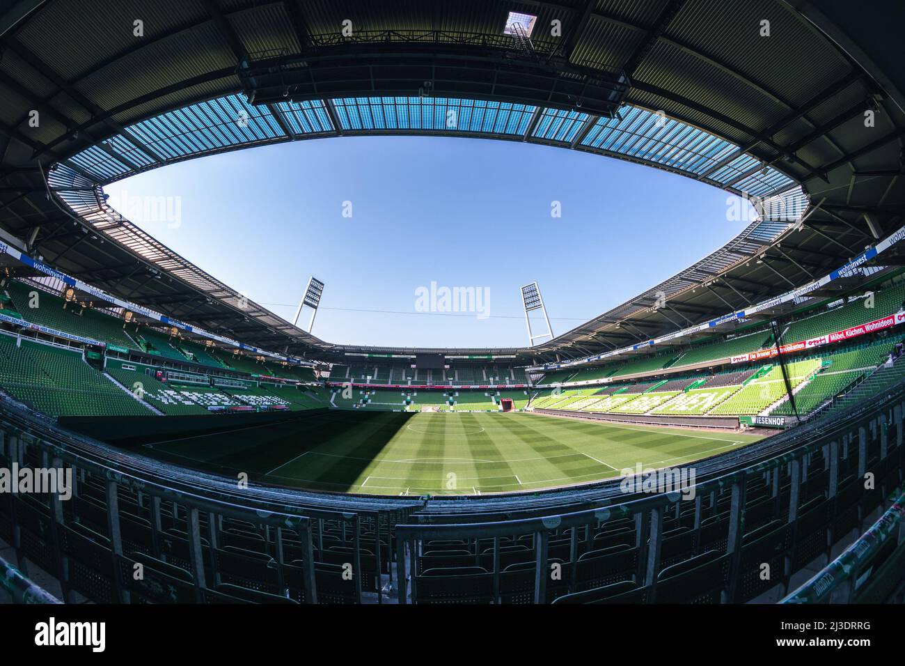 Vista panorámica de Weserstadion, estadio del club de fútbol de la Bundesliga SV Werder Bremen Foto de stock