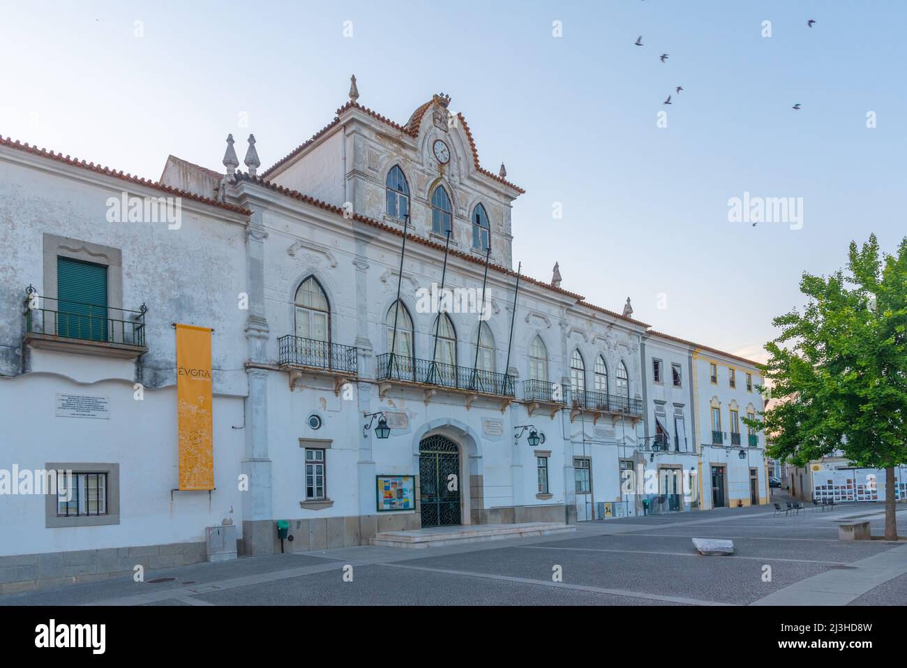 Camara Municipal en Evora, Portugal Fotografía de stock - Alamy