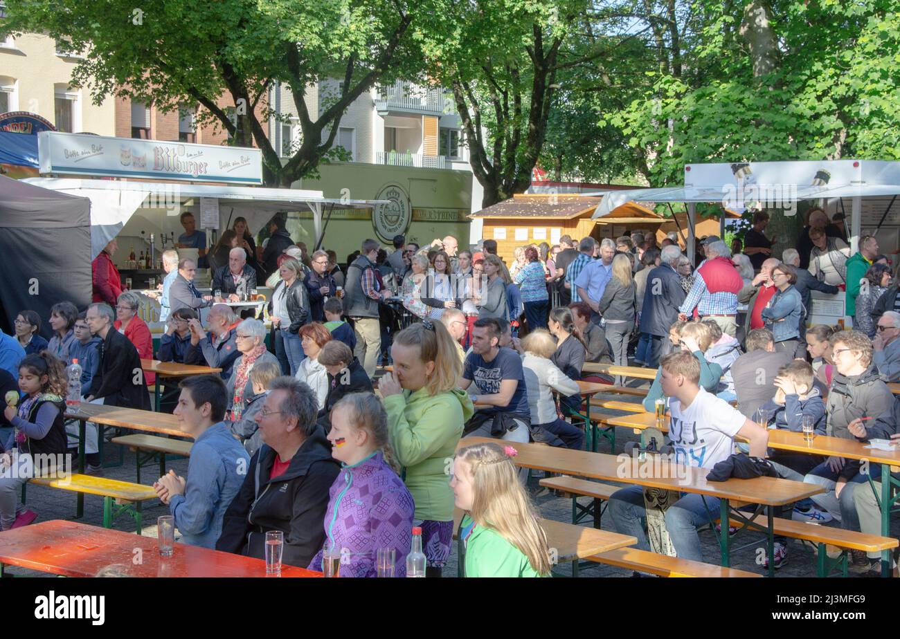 Aachen Juni 2016: Bürgerfest en Aachen Eilendorf Foto de stock