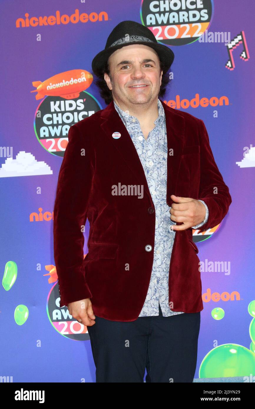 LOS ÁNGELES - 9 DE ABRIL: Michael D Cohen en los Premios Kids Choice 2022 en Barker Hanger el 9 de abril de 2022 en Santa Mónica, CA Foto de stock