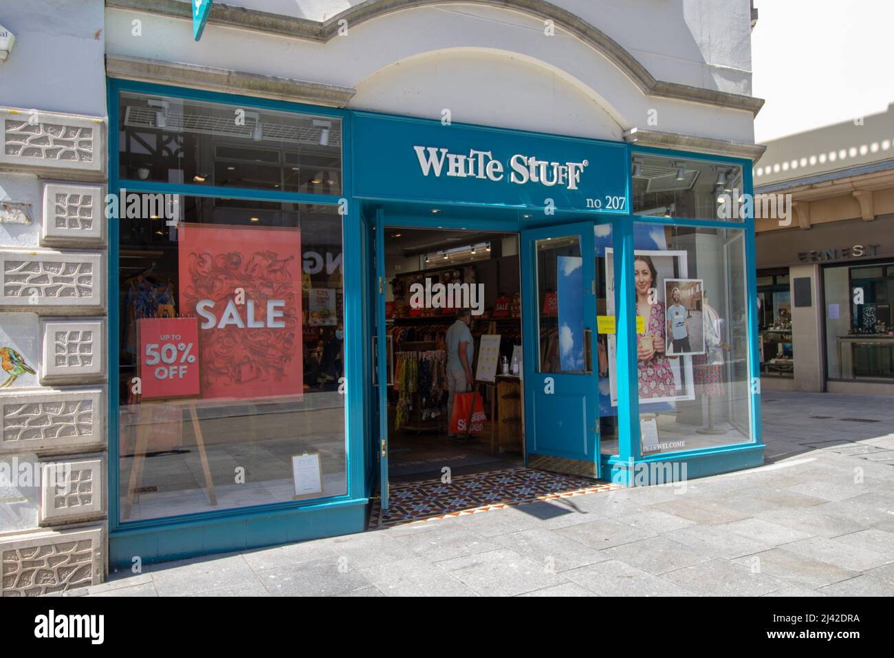 Blaw Store abre mañana 18 de julio – Donostialdea shopping