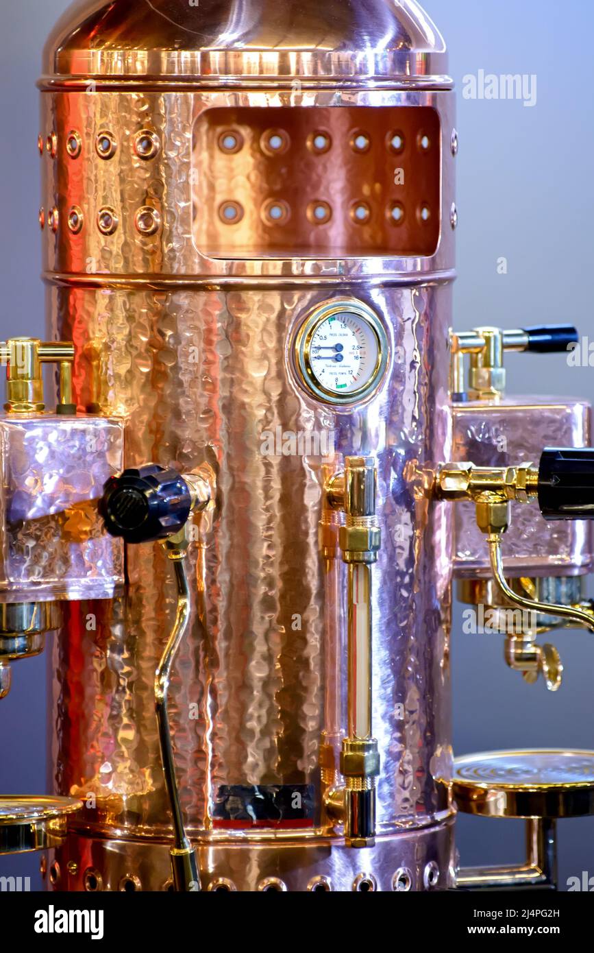 Maquina De Cafe Antigua Fotos e Imágenes de stock - Alamy