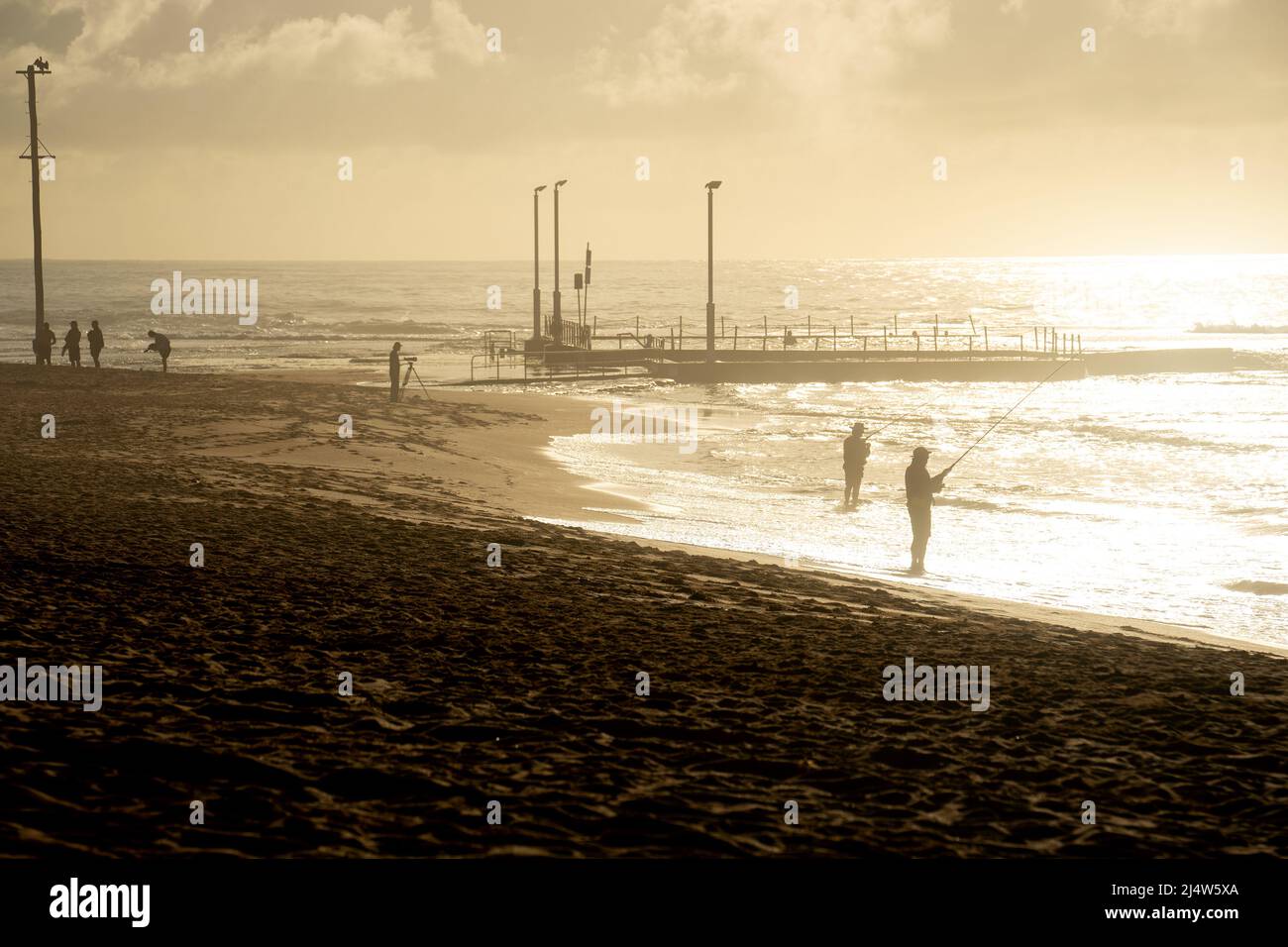 Temprano por la mañana en Mona Vale Beach Foto de stock