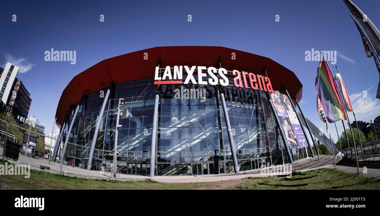 Colonia, Alemania 17 de abril de 2022: Lanxess arena cubierta más grande de Alemania Foto de stock