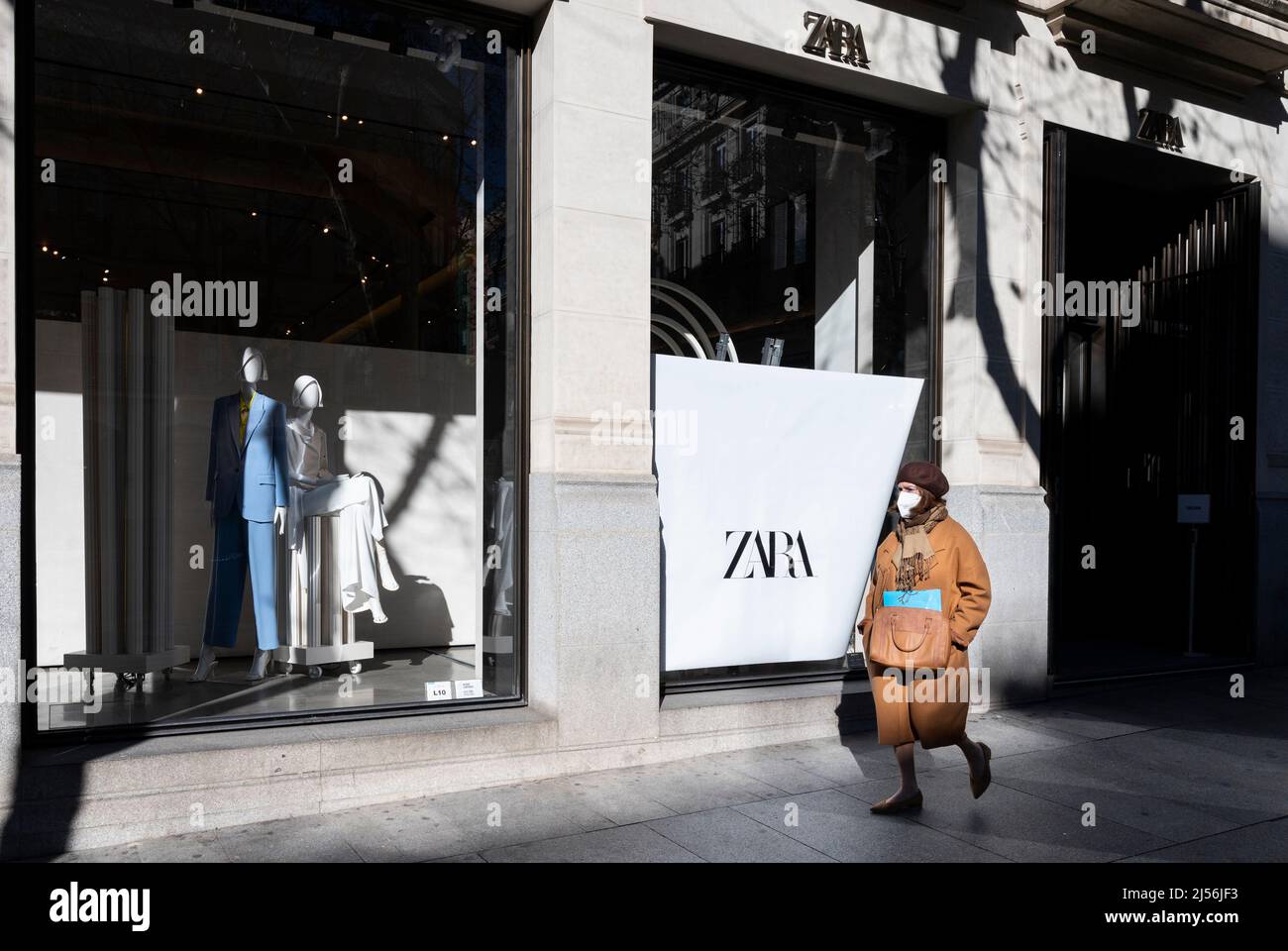 Inditex Fotos e Imágenes de stock - Página 9 - Alamy