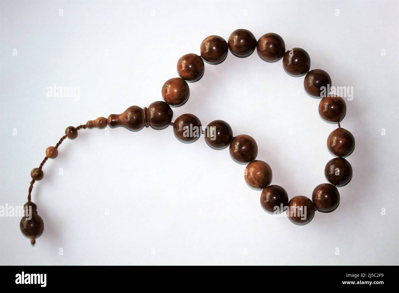 Pulsera de rosario fotografías e imágenes de alta resolución - Alamy