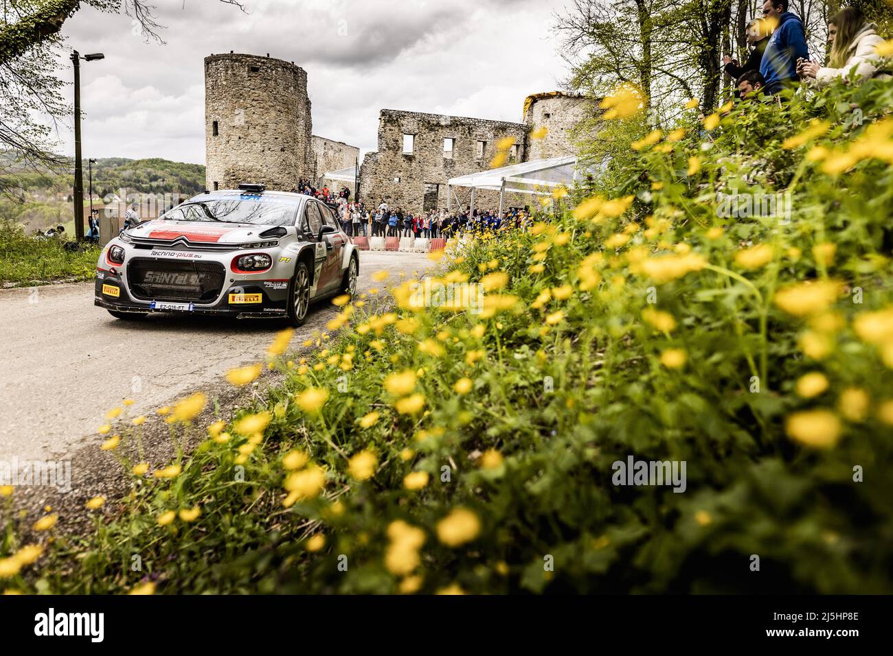 23 de abril de 2022, Zagreb, Croacia: Durante el Rallye de Croacia 2022, 3rd de la ronda del Campeonato Mundial de Rallyes del WRC 2022, del 21 al 24 de abril de 2022 en Zagreb, Croacia - Foto Nikos Katikis/DPPI/LiveMedia. (Imagen de crédito: © Nikos Katikis/LPS via ZUMA Press) Foto de stock