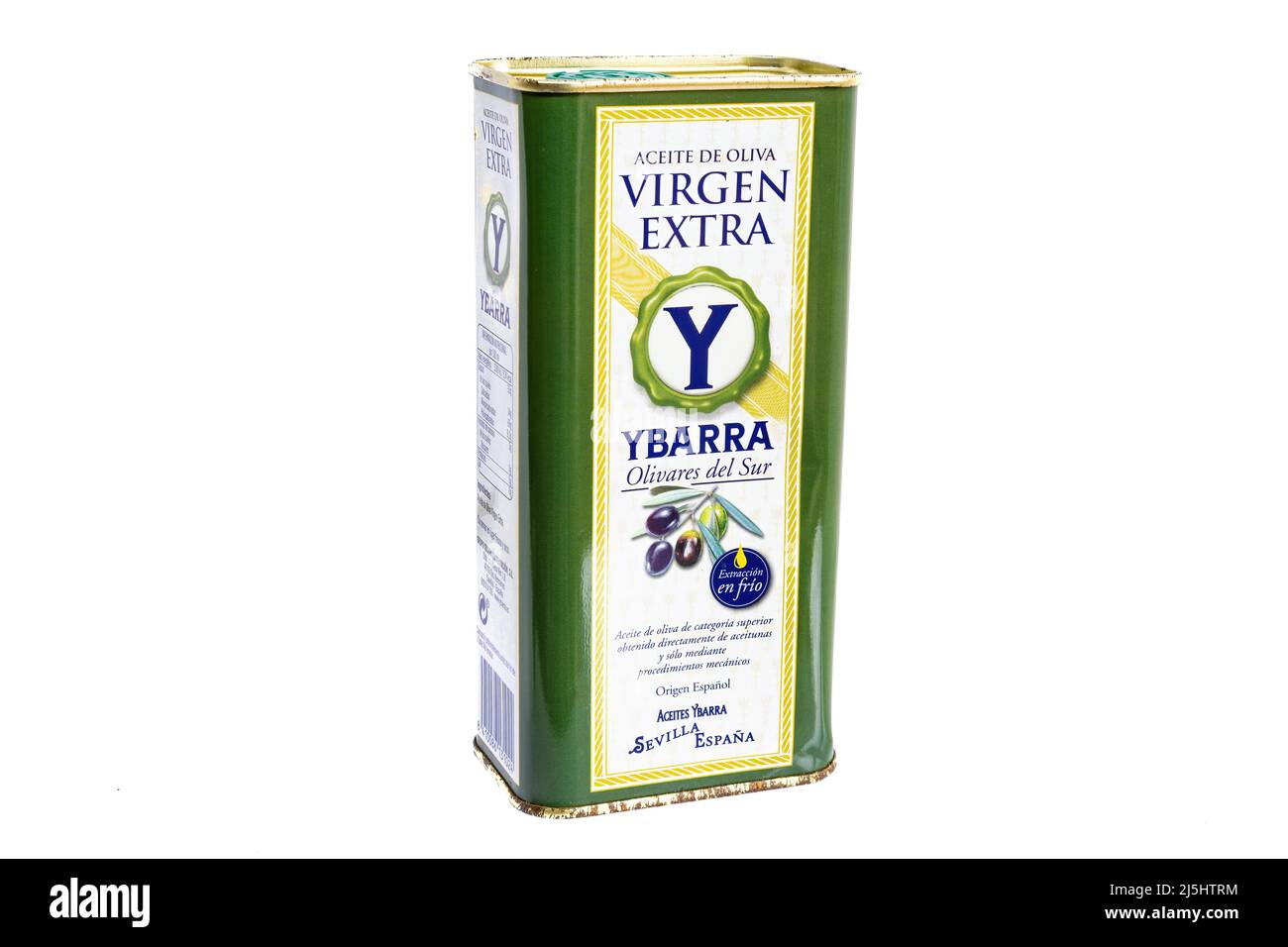 Huelva, España - 15 de abril de 2022: Una lata de aceite de oliva virgen extra, gran selección, de la marca Ybarra Foto de stock