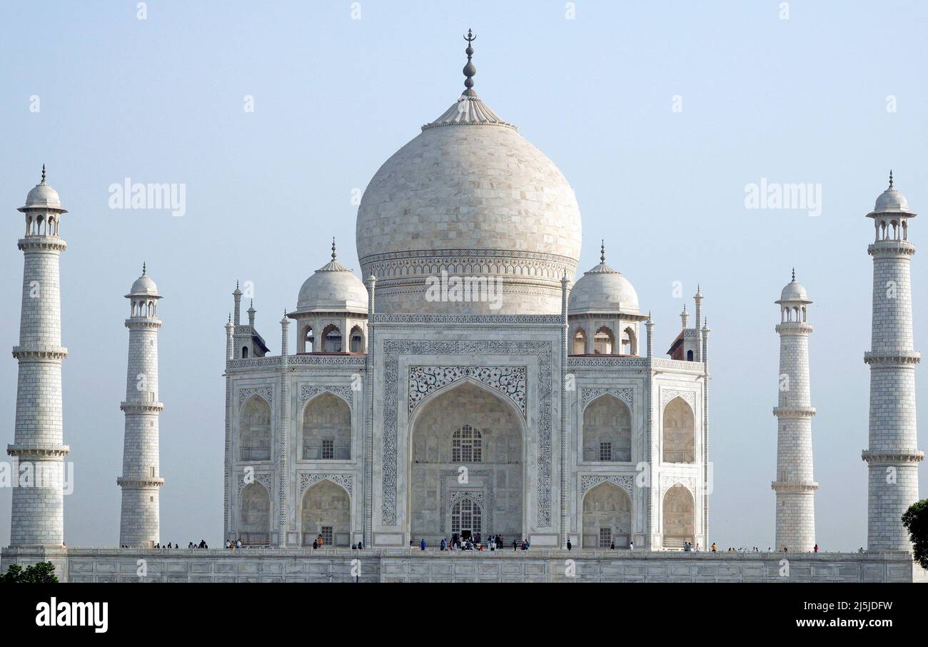 El Taj Mahal - Monumento del Amor Foto de stock